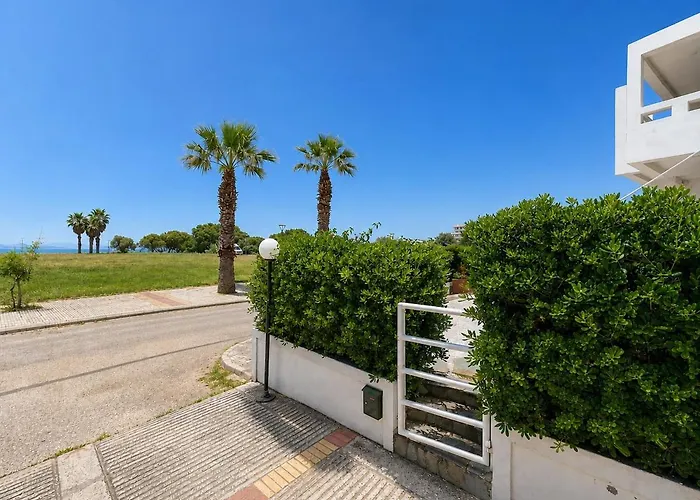 Rafina Blue Horizon Maisonette With Garden By Μρs